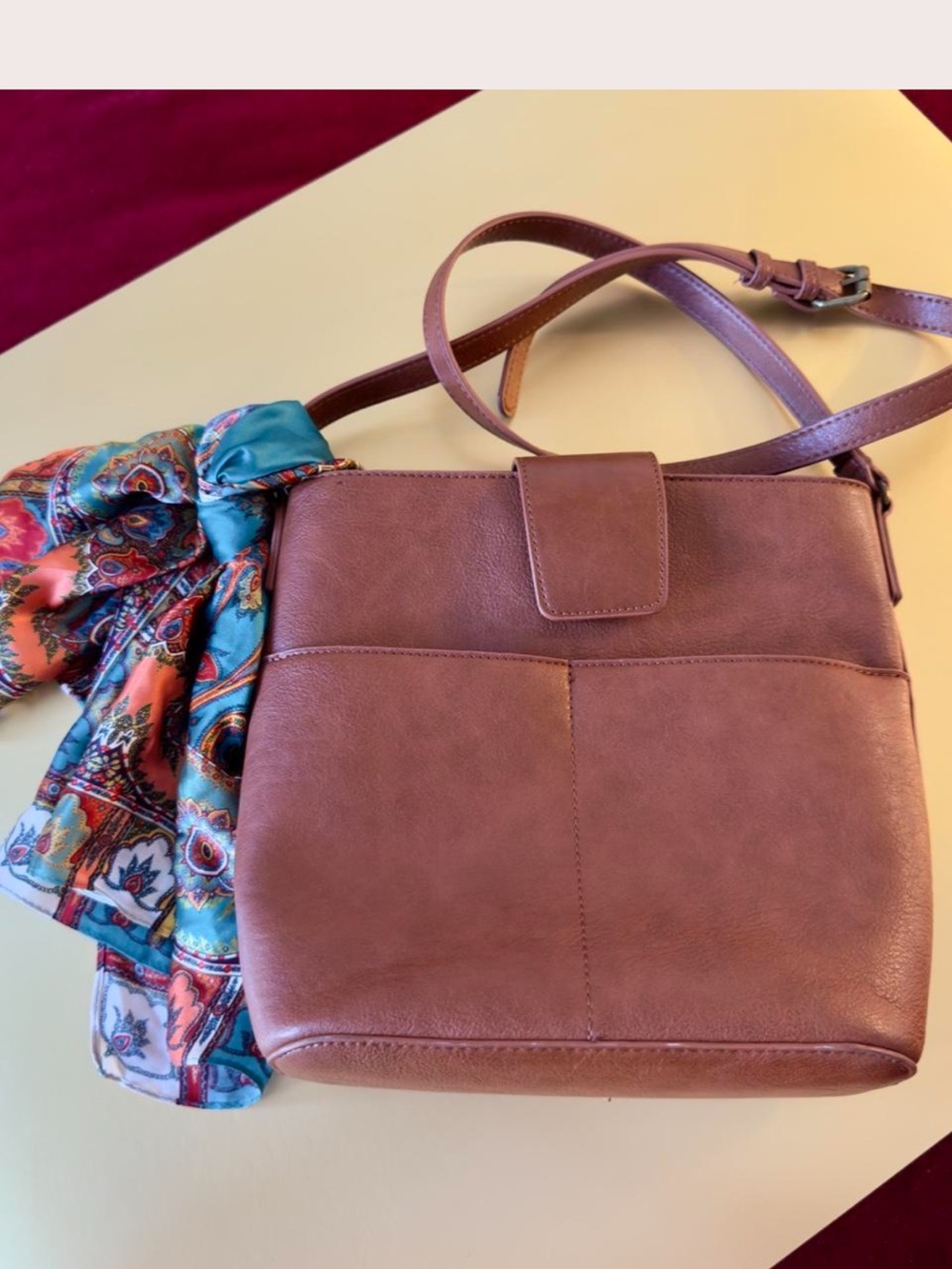 Classic Crossbody Shoulder Bag in Mauve Sonoma size M